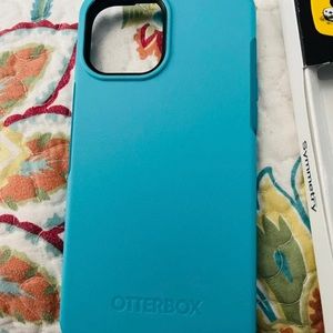 Otter box Symmetry Case 12 Pro Max